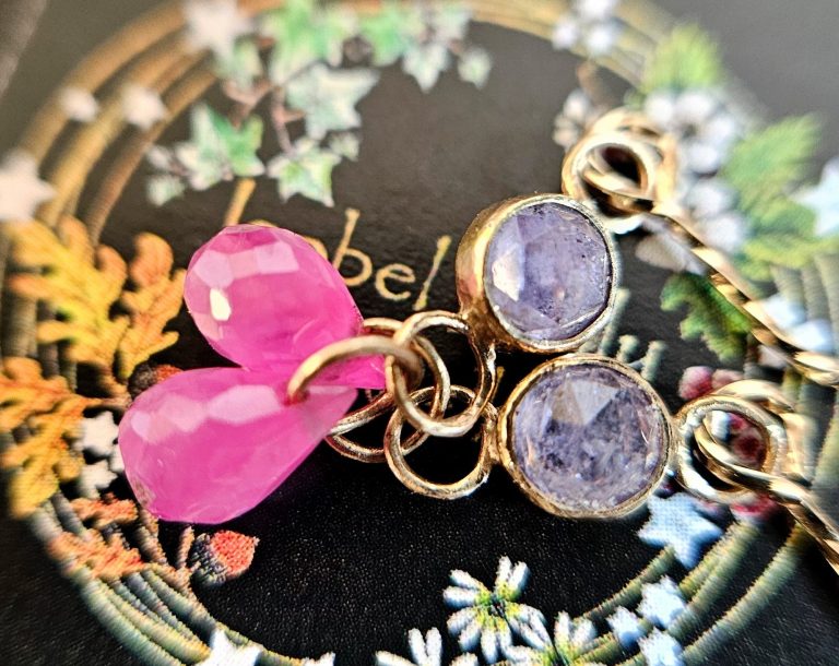 Silver leafy heart earrings Silver leafy etched heart earrings, isobel-kelly-jewellery.co.uk/