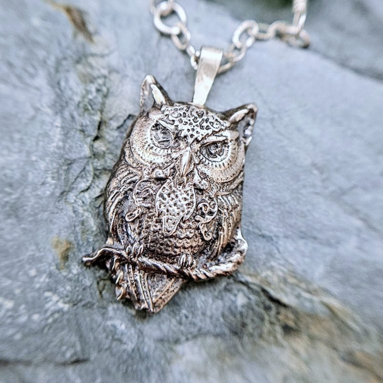 Hand carved sea bangle, inspired by nature, isobel-kelly-jewellery.co.uk/